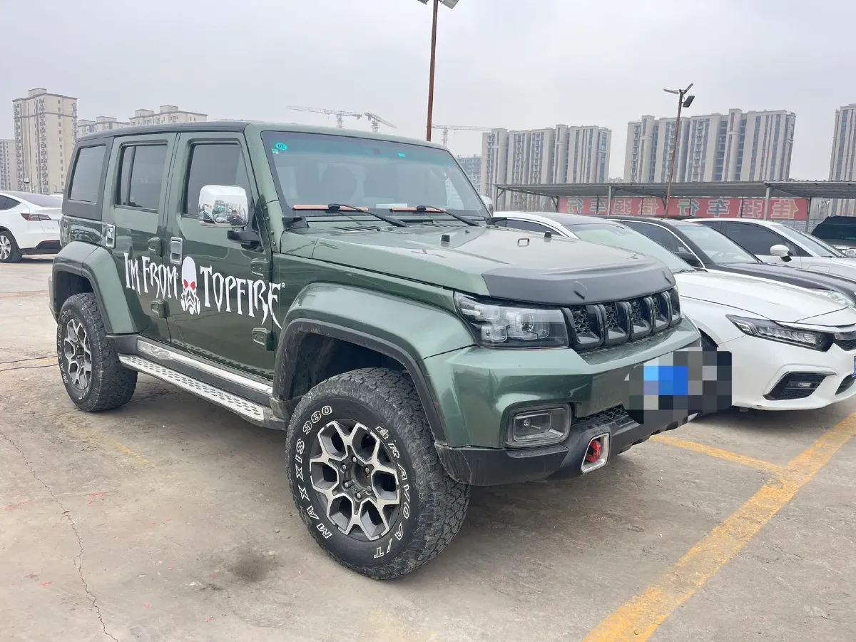 2018 Beijing BJ40 2.3T 250HP L4 6AT,autocango,china used car exporter,china ev exporter,chinese used car exporter,chinese used ev exporter