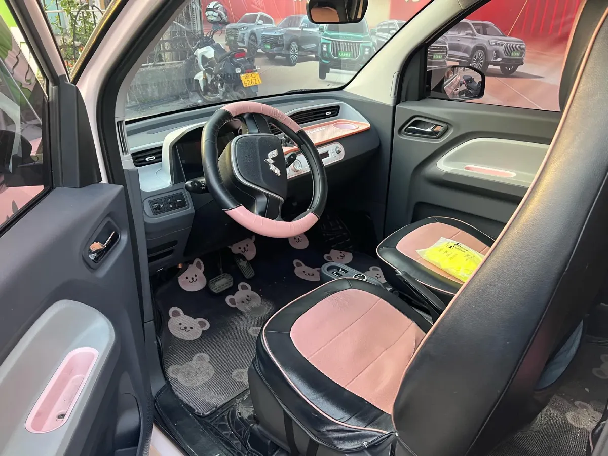 2022 WuLing HongGuang MINI EV BEV 9KWH,autocango,china used car exporter,china ev exporter,chinese used car exporter,chinese used ev exporter