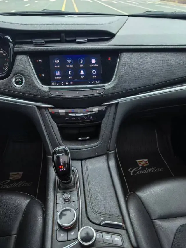 2021 Cadillac XT5 2.0T 237HP L4 9AT,autocango,china used car exporter,china ev exporter,chinese used car exporter,chinese used ev exporter