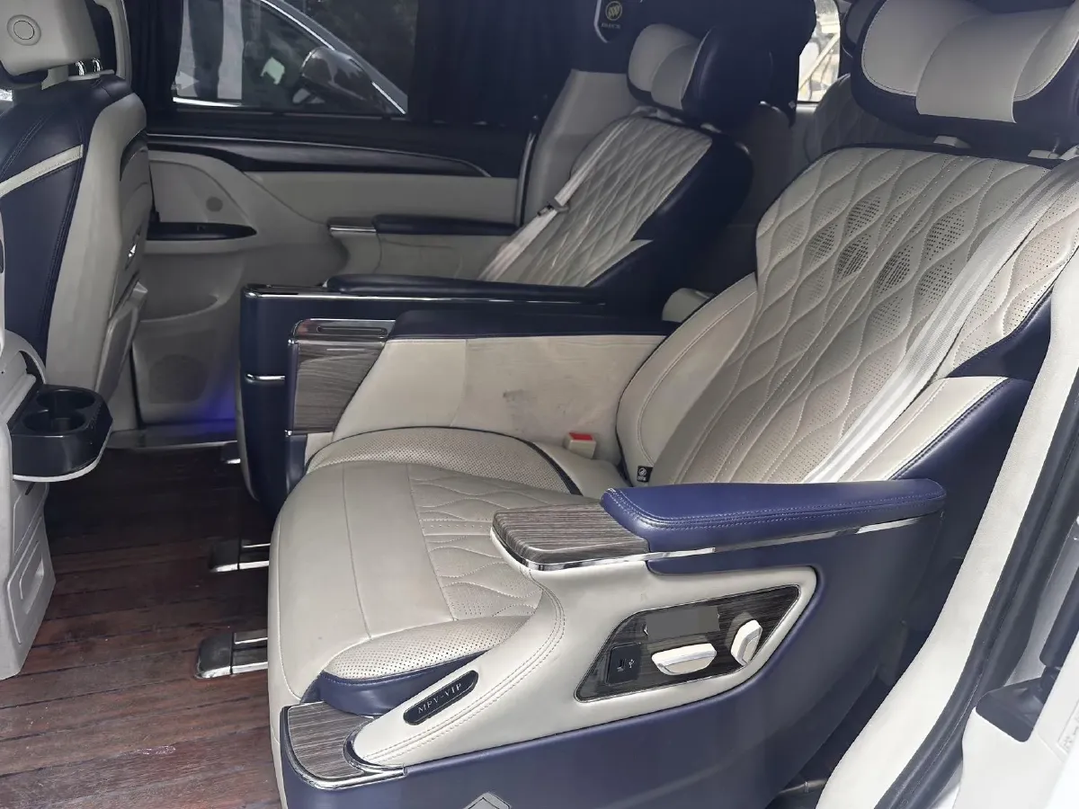 2020 Buick GL8 2.0T 237HP L4 9AT,autocango,china used car exporter,china ev exporter,chinese used car exporter,chinese used ev exporter