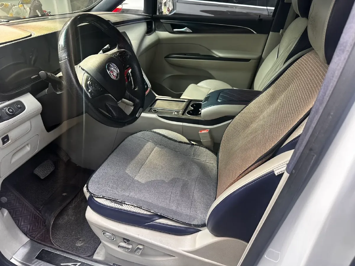 2020 Buick GL8 2.0T 237HP L4 9AT,autocango,china used car exporter,china ev exporter,chinese used car exporter,chinese used ev exporter