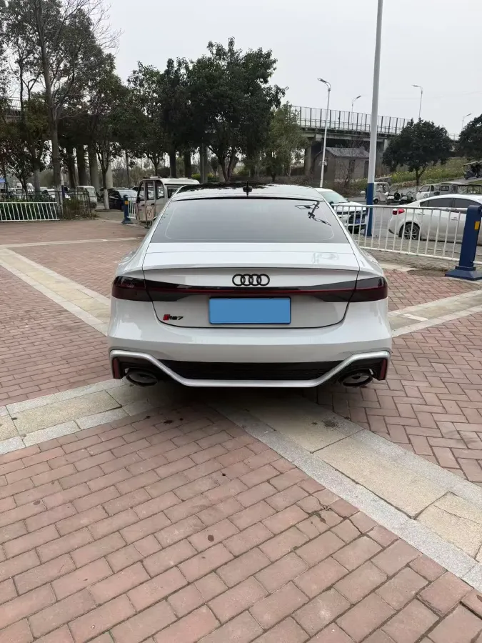 2021 Audi A7 2.0T 245HP L4 7DCT,autocango,china used car exporter,china ev exporter,chinese used car exporter,chinese used ev exporter