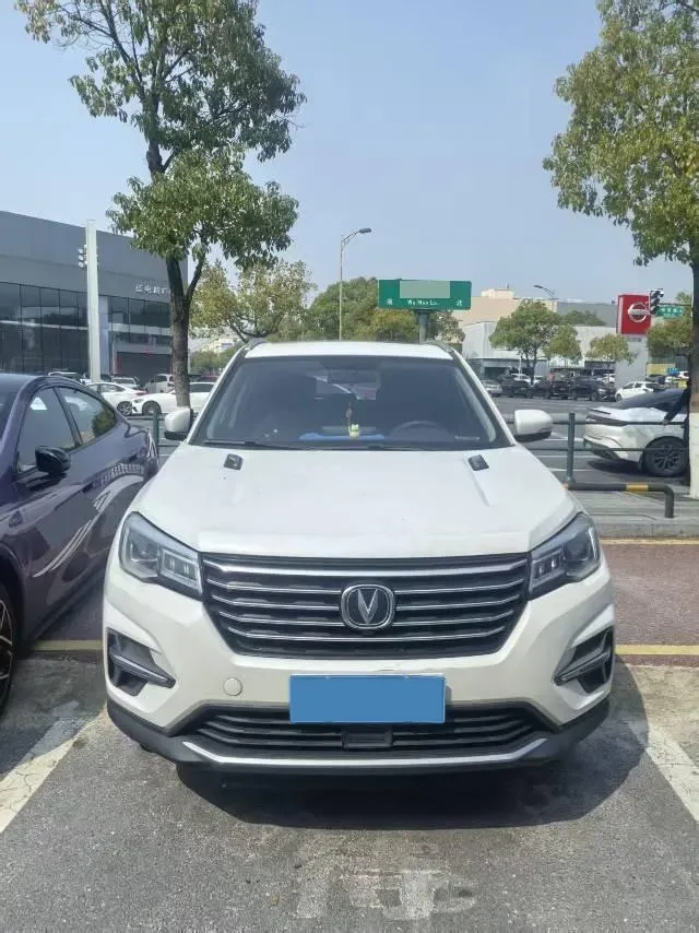 2020 ChangAn CS75 1.5T 178HP L4 7DCT,autocango,china used car exporter,china ev exporter,chinese used car exporter,chinese used ev exporter