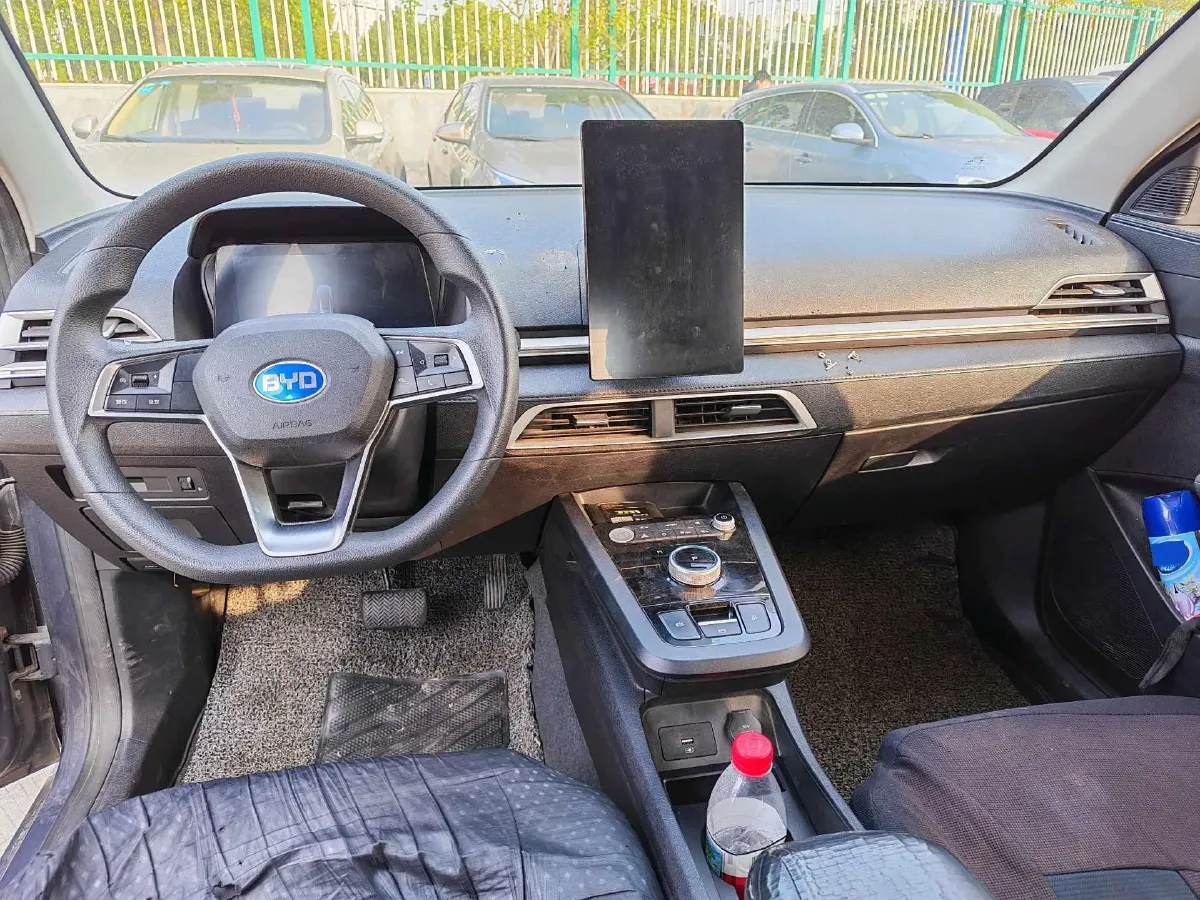 2021 MG Pilot 1.5T 173HP L4 7DCT,autocango,china used car exporter,china ev exporter,chinese used car exporter,chinese used ev exporter