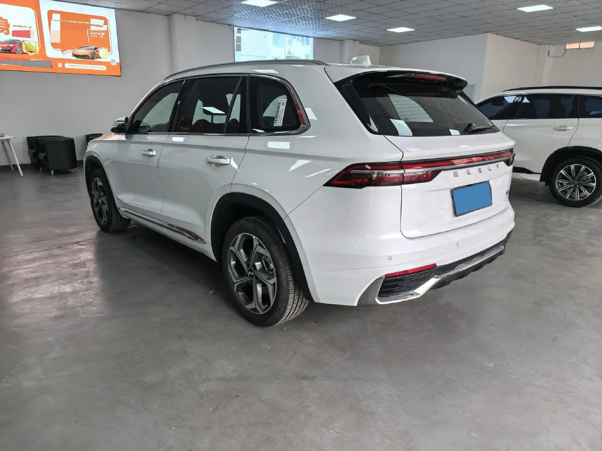 2024 Geely Monjaro 2.0T 218HP L4 7DCT,autocango,china used car exporter,china ev exporter,chinese used car exporter,chinese used ev exporter