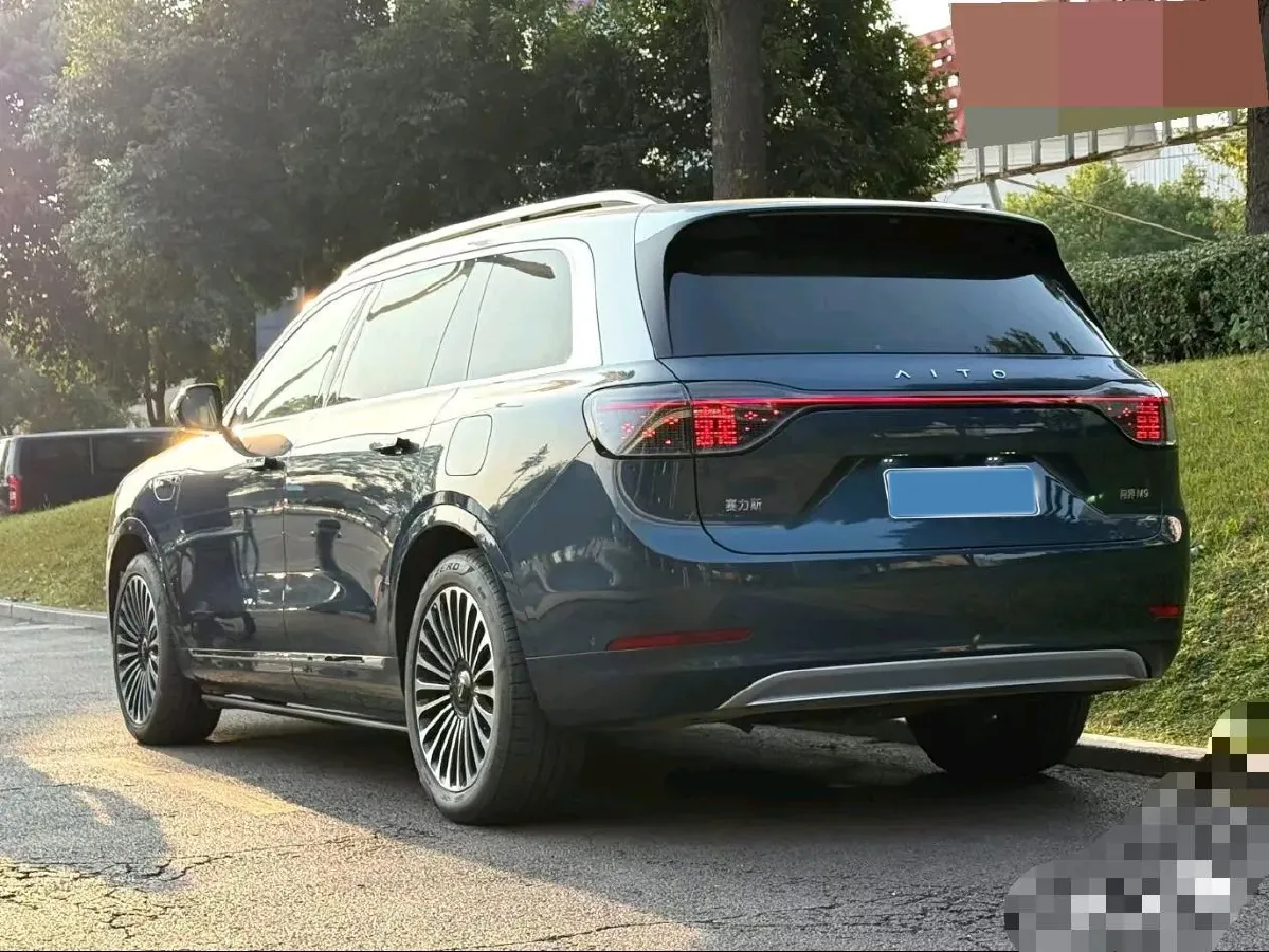 2024 AITO AITO M9 1.5T 152HP L4 REEV 42KWH,autocango,china used car exporter,china ev exporter,chinese used car exporter,chinese used ev exporter