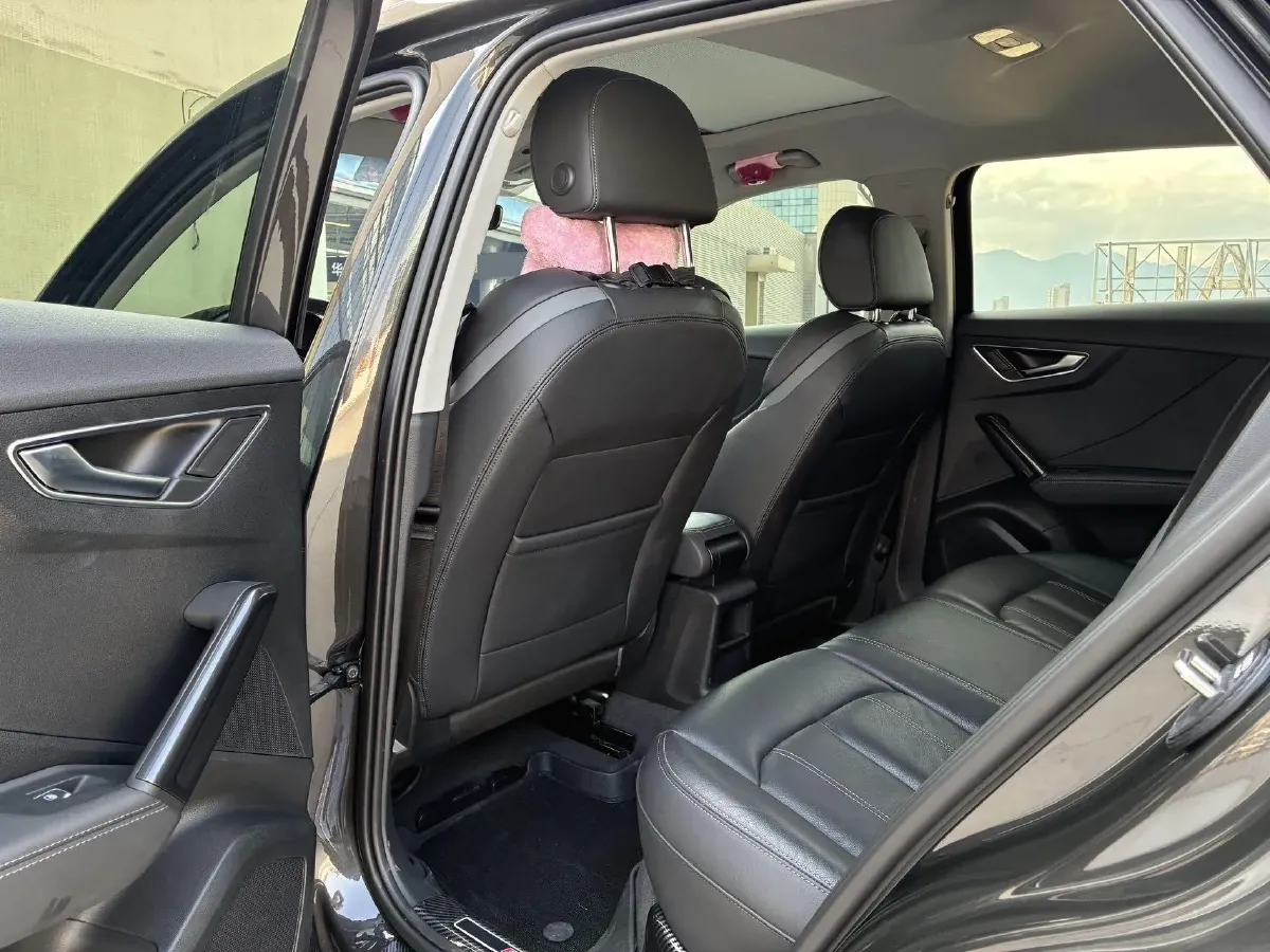 2023 Audi Q2L 1.5T 160HP L4 7DCT,autocango,china used car exporter,china ev exporter,chinese used car exporter,chinese used ev exporter