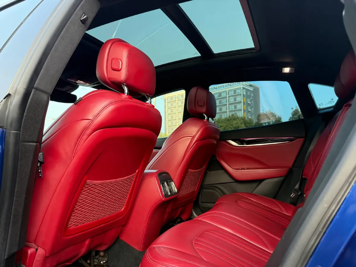 2018 Jaguar XJ 3.0T 340HP V6 8AT,autocango,china used car exporter,china ev exporter,chinese used car exporter,chinese used ev exporter