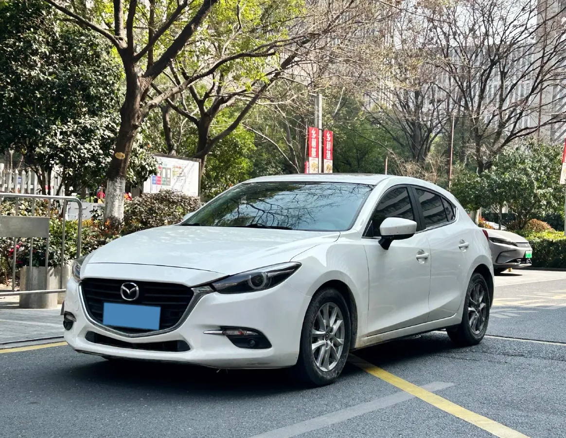 2017 Mazda 3 Axela 1.5L 117HP L4 6AT,autocango,china used car exporter,china ev exporter,chinese used car exporter,chinese used ev exporter