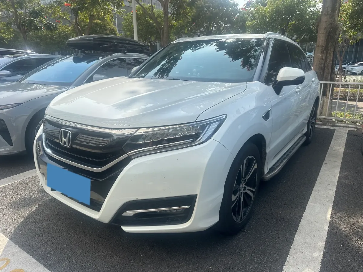 2017 Honda UR-V 2.0T 272HP L4 9AT,autocango,china used car exporter,china ev exporter,chinese used car exporter,chinese used ev exporter