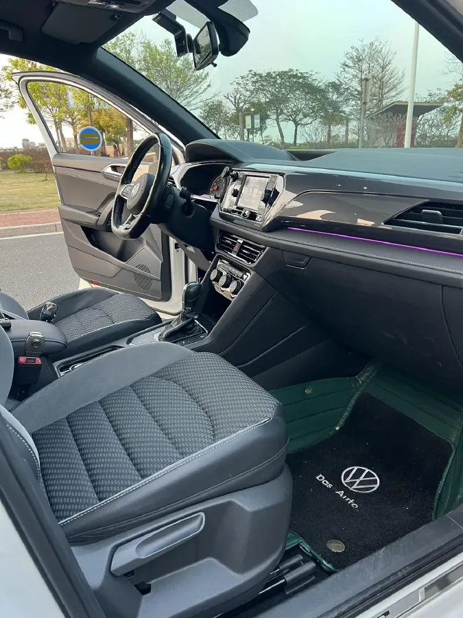 2020 Volkswagen Tharu 1.4T 150HP L4 7DCT,autocango,china used car exporter,china ev exporter,chinese used car exporter,chinese used ev exporter