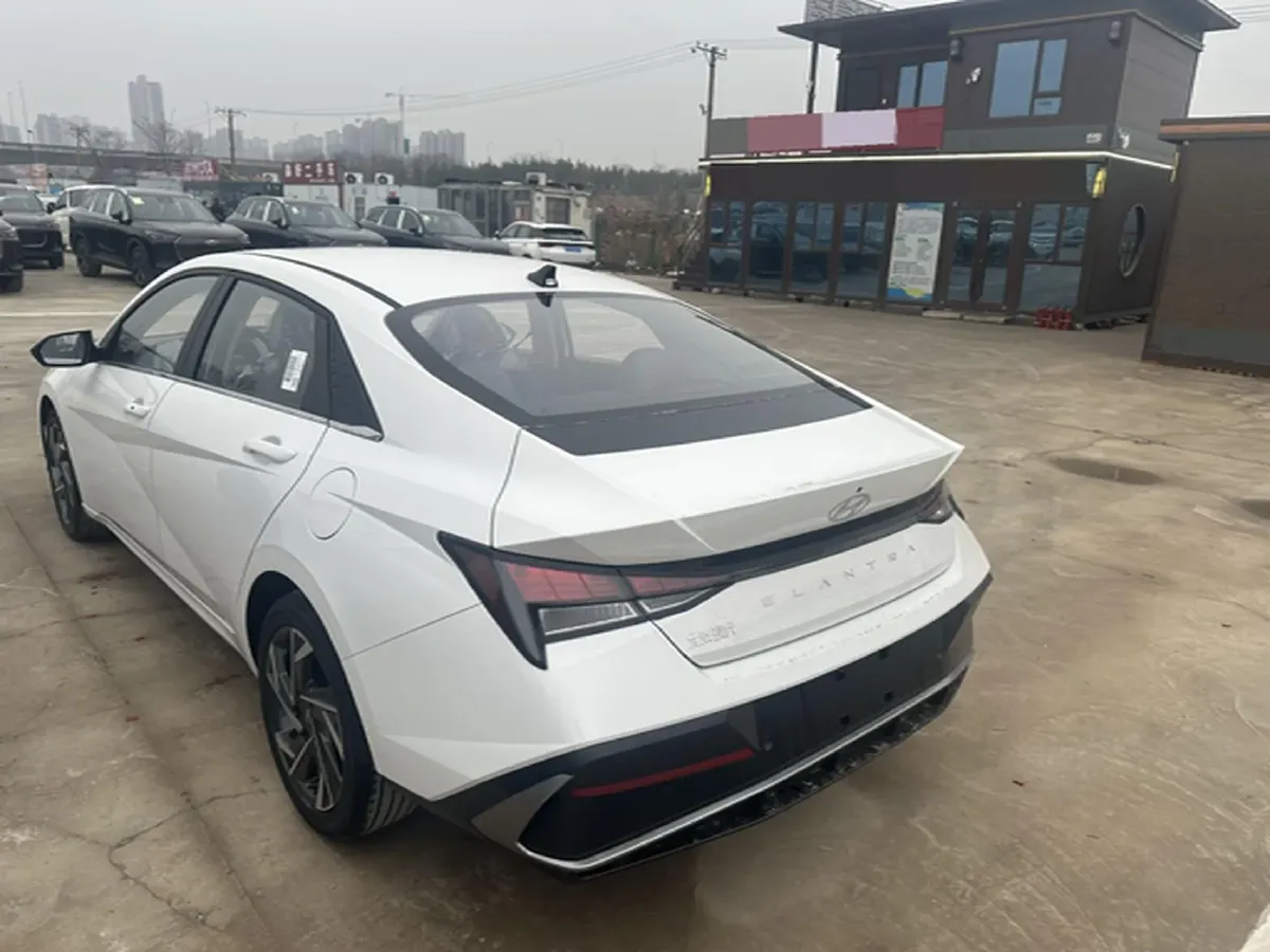 2023 Hyundai Elantra 1.5L 115HP L4 CVT,autocango,china used car exporter,china ev exporter,chinese used car exporter,chinese used ev exporter