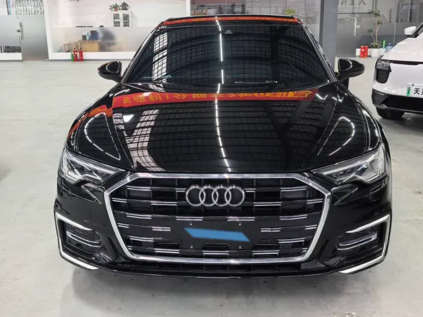 2023 Audi A6L 2.0T 190HP L4 7DCT,autocango,china used car exporter,china ev exporter,chinese used car exporter,chinese used ev exporter