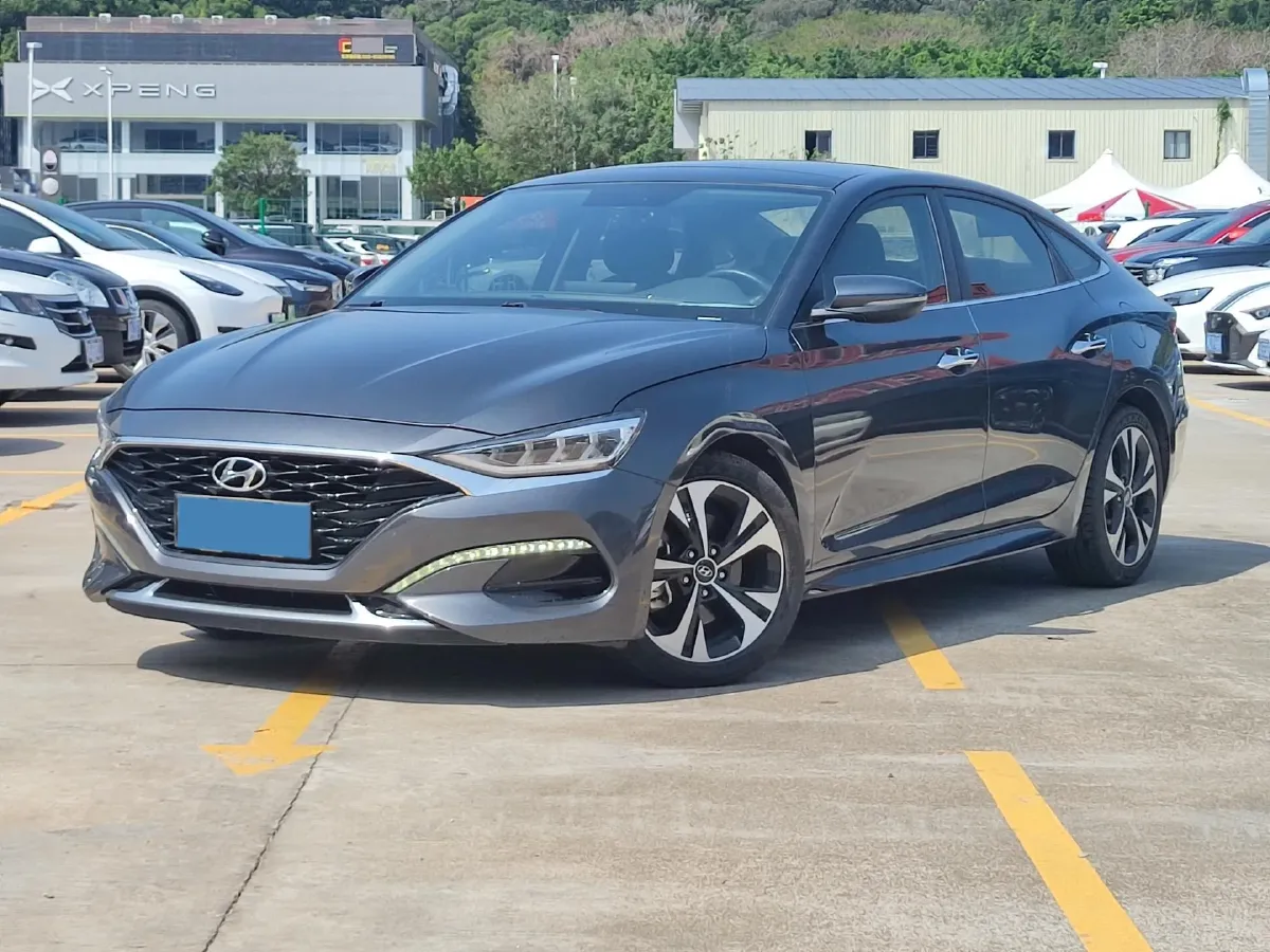 2019 Hyundai La Festa 1.6T 190HP L4 7DCT,autocango,china used car exporter,china ev exporter,chinese used car exporter,chinese used ev exporter