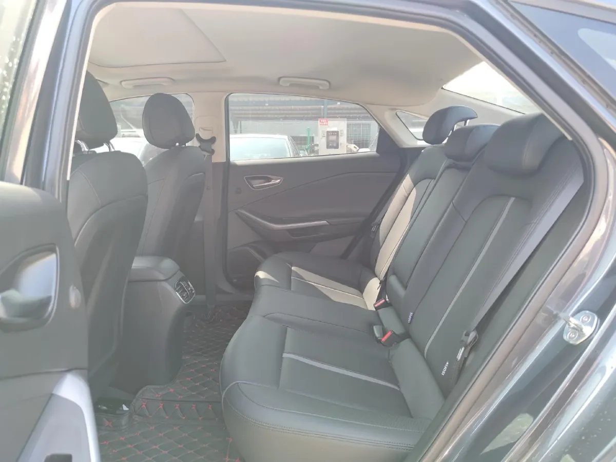 2019 Hyundai La Festa 1.6T 190HP L4 7DCT,autocango,china used car exporter,china ev exporter,chinese used car exporter,chinese used ev exporter