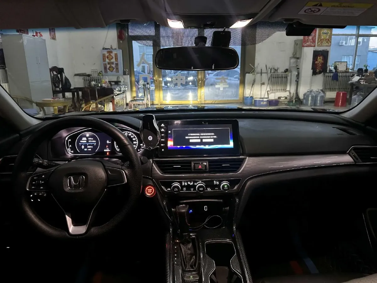2022 Honda Accord 1.5T 194HP L4 CVT,autocango,china used car exporter,china ev exporter,chinese used car exporter,chinese used ev exporter