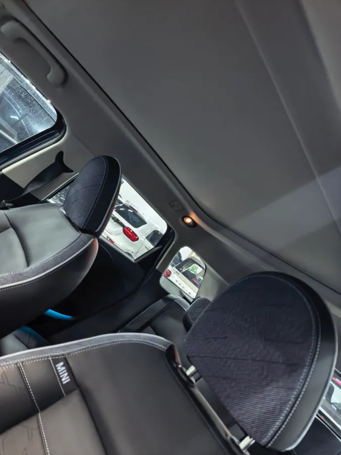 2024 MINI ACEMAN BEV 51.5KWH,autocango,china used car exporter,china ev exporter,chinese used car exporter,chinese used ev exporter