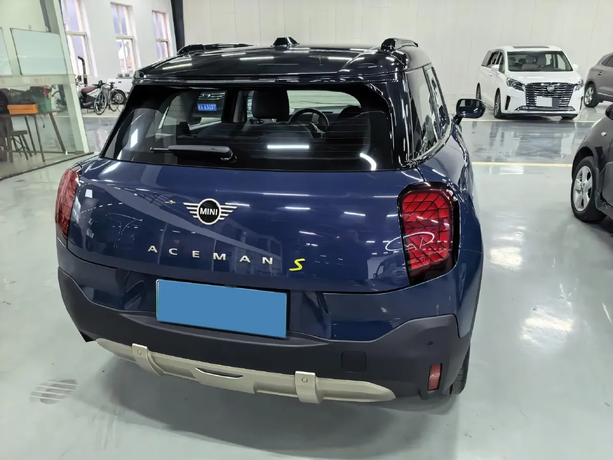2024 MINI ACEMAN BEV 51.5KWH,autocango,china used car exporter,china ev exporter,chinese used car exporter,chinese used ev exporter