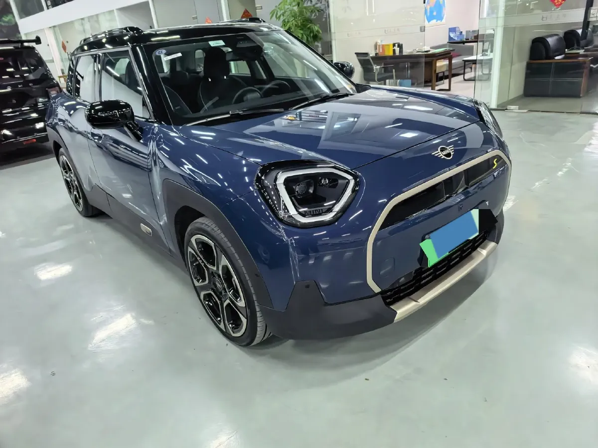 2024 MINI ACEMAN BEV 51.5KWH,autocango,china used car exporter,china ev exporter,chinese used car exporter,chinese used ev exporter