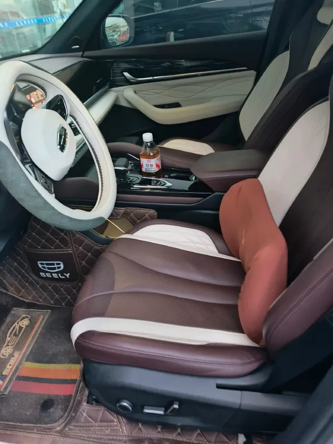 2021 Geely Monjaro 2.0T 218HP L4 7DCT,autocango,china used car exporter,china ev exporter,chinese used car exporter,chinese used ev exporter