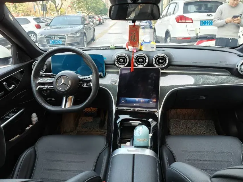 2024 Mercedes-Benz C Class 1.5T 204HP L4 9AT,autocango,china used car exporter,china ev exporter,chinese used car exporter,chinese used ev exporter