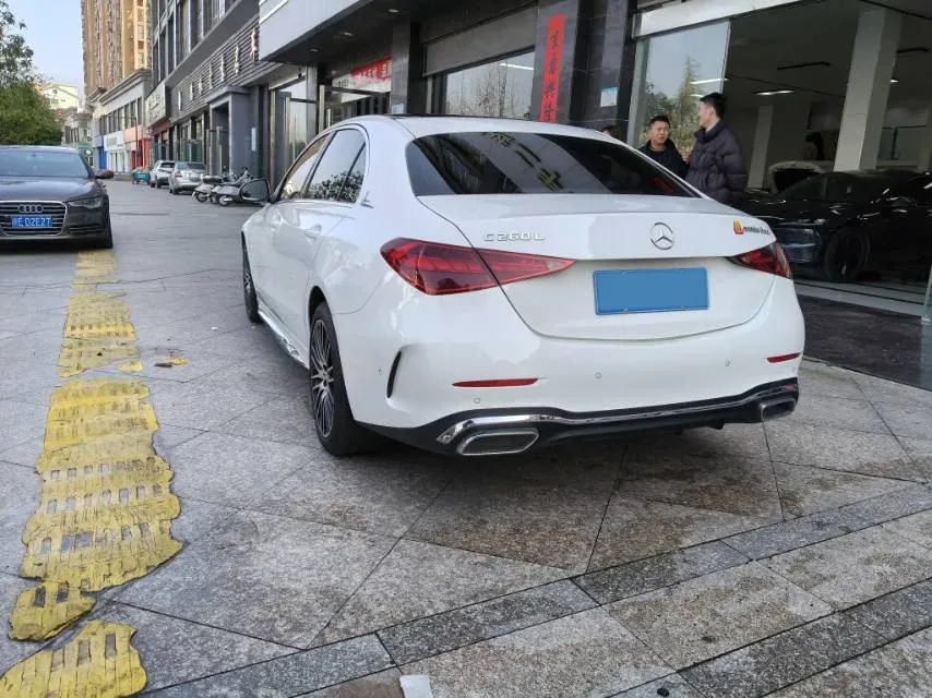 2024 Mercedes-Benz C Class 1.5T 204HP L4 9AT,autocango,china used car exporter,china ev exporter,chinese used car exporter,chinese used ev exporter