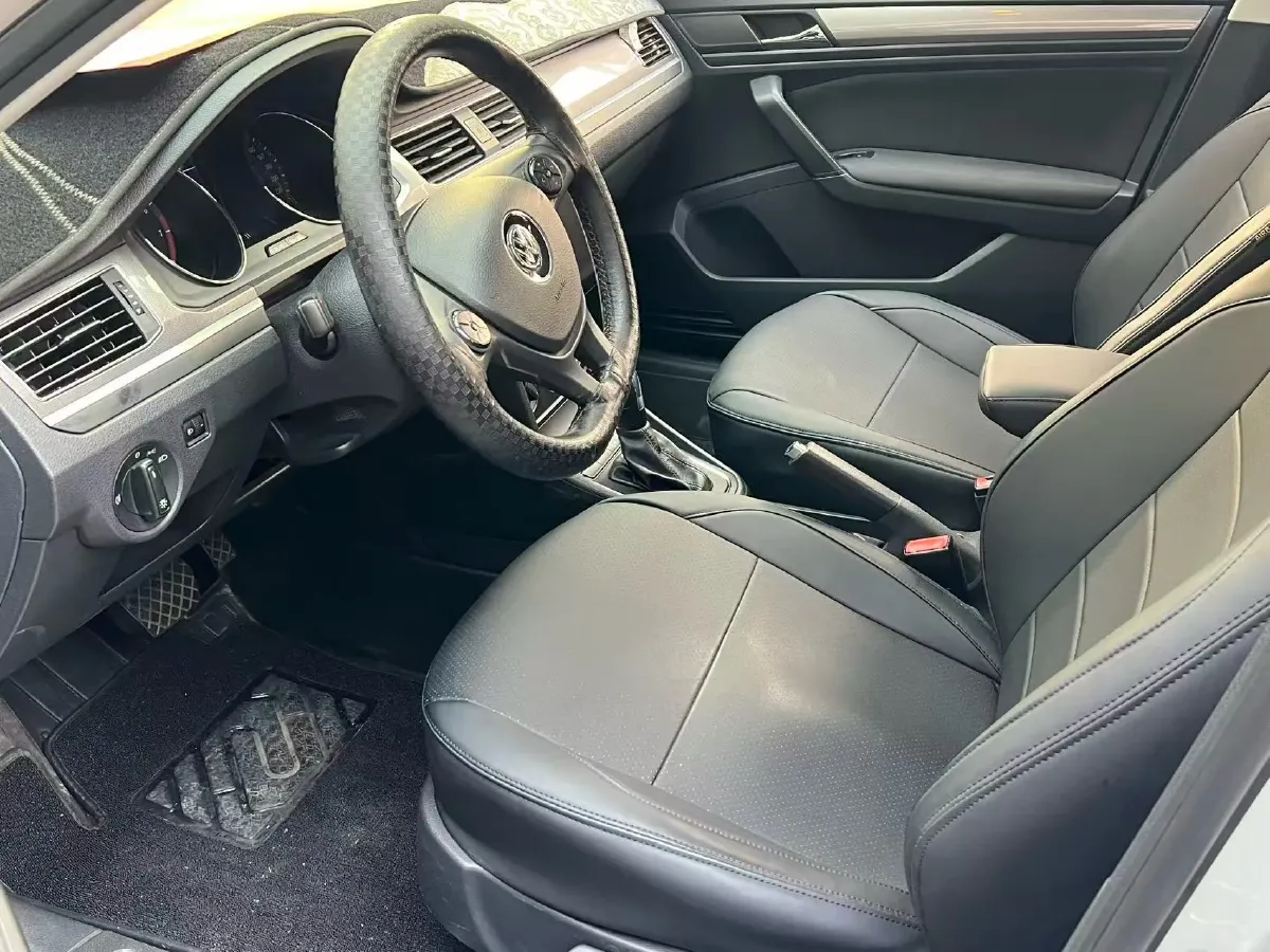 2018 Volkswagen Bora 1.5L 110HP L4 6AT,autocango,china used car exporter,china ev exporter,chinese used car exporter,chinese used ev exporter