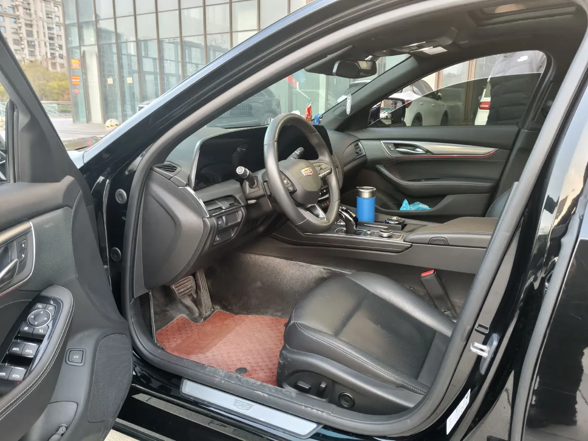 2024 Cadillac CT5 2.0T 237HP L4 10AT,autocango,china used car exporter,china ev exporter,chinese used car exporter,chinese used ev exporter