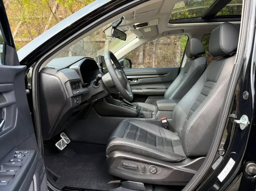 2023 Honda CR-V 1.5T 193HP L4 CVT,autocango,china used car exporter,china ev exporter,chinese used car exporter,chinese used ev exporter