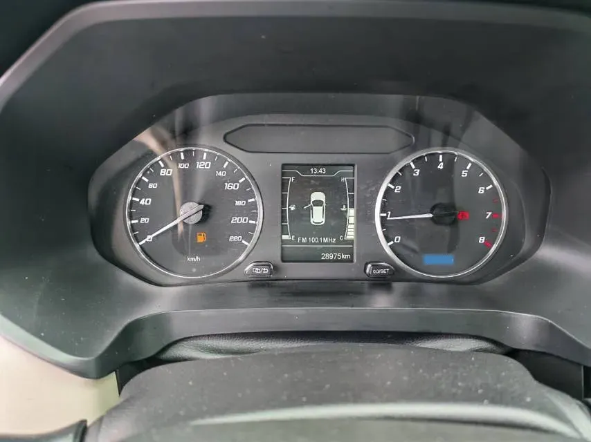 2024 Chery Tiggo 5x 1.5L 120HP L4 5MT,autocango,china used car exporter,china ev exporter,chinese used car exporter,chinese used ev exporter