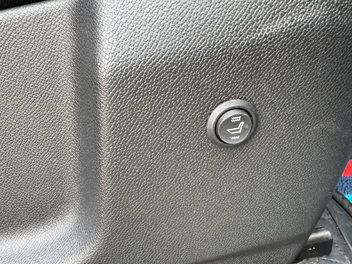 2024 Jetour Traveller 2.0T 254HP L4 7DCT,autocango,china used car exporter,china ev exporter,chinese used car exporter,chinese used ev exporter