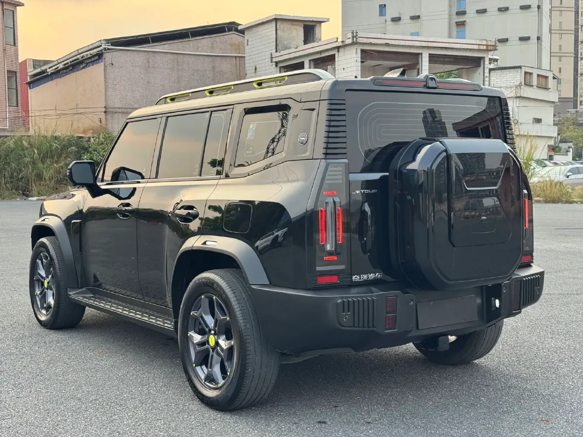 2024 Jetour Traveller 2.0T 254HP L4 7DCT,autocango,china used car exporter,china ev exporter,chinese used car exporter,chinese used ev exporter