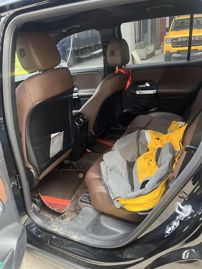 2021 Mercedes-Benz GLB Class 1.3T 163HP L4 7DCT,autocango,china used car exporter,china ev exporter,chinese used car exporter,chinese used ev exporter