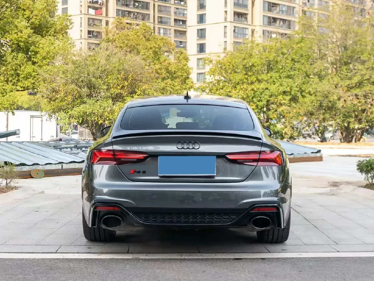 2023 Audi RS 5 2.9T 450HP V6 8AT,autocango,china used car exporter,china ev exporter,chinese used car exporter,chinese used ev exporter