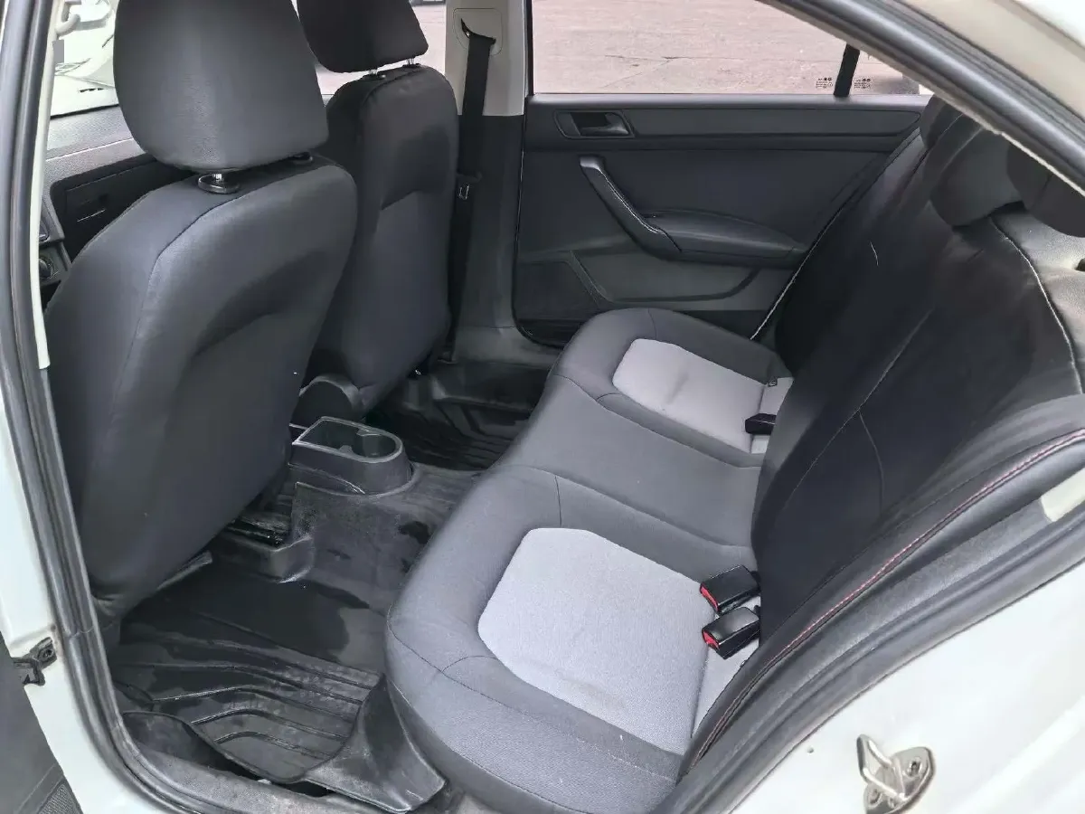 2019 Skoda Rapid 1.5L 110HP L4 5MT,autocango,china used car exporter,china ev exporter,chinese used car exporter,chinese used ev exporter