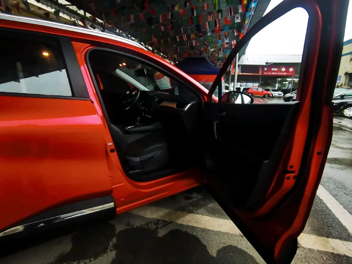 2019 Renault Captur 1.3T 159HP L4 7DCT,autocango,china used car exporter,china ev exporter,chinese used car exporter,chinese used ev exporter