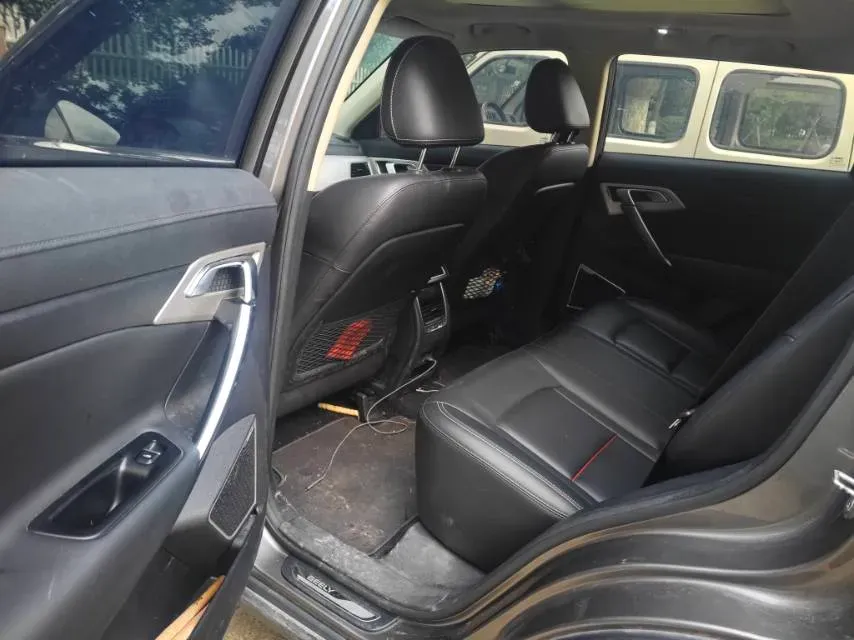 2020 Roewe i6 1.5T 169HP L4 7DCT,autocango,china used car exporter,china ev exporter,chinese used car exporter,chinese used ev exporter