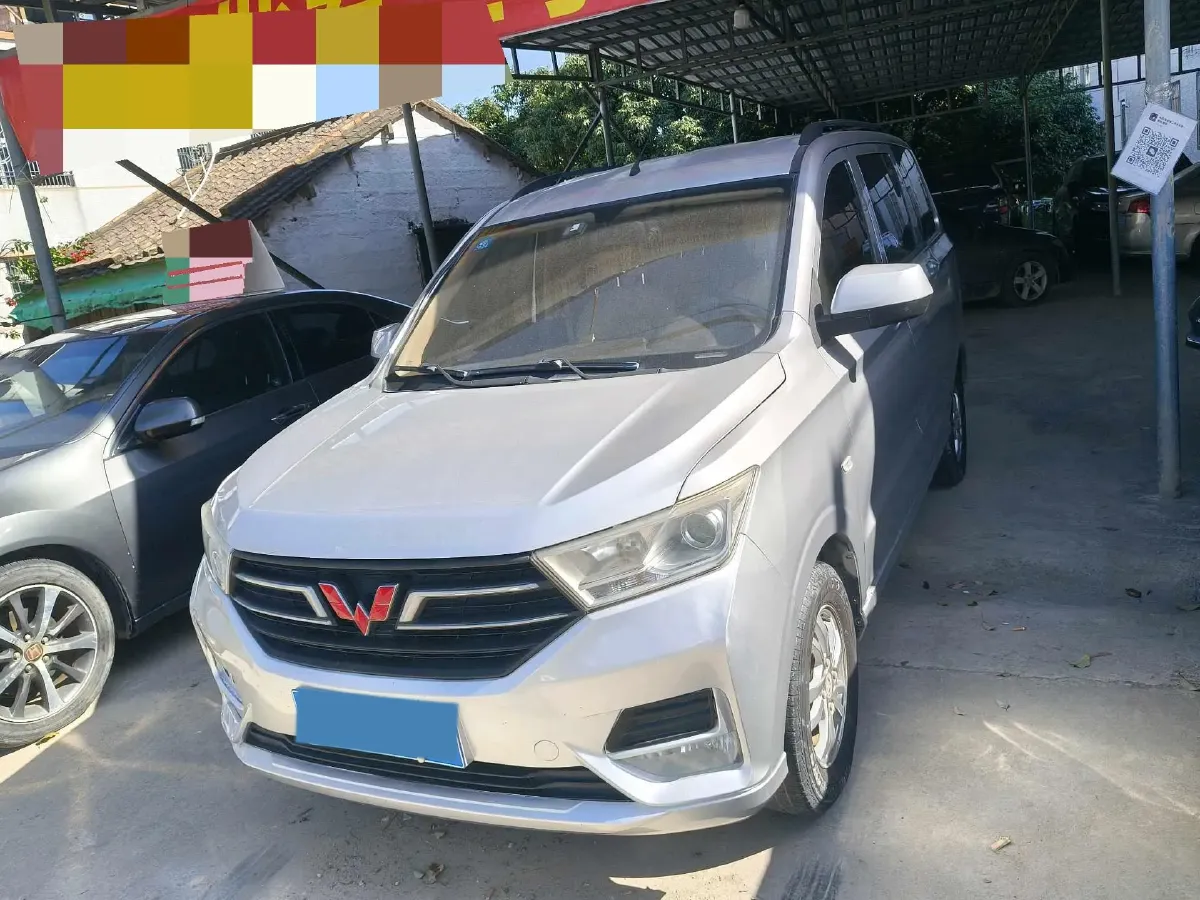 2019 WuLing HongGuang 1.5L 99HP L4 6MT,autocango,china used car exporter,china ev exporter,chinese used car exporter,chinese used ev exporter