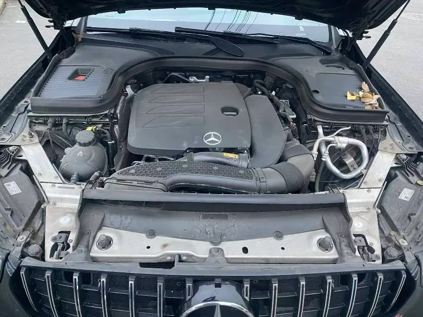 2022 Mercedes-Benz GLC Class 2.0T 197HP L4 9AT,autocango,china used car exporter,china ev exporter,chinese used car exporter,chinese used ev exporter