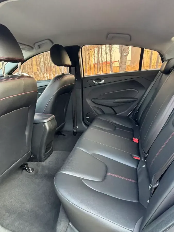 2017 Chery Tiggo 3x 1.5L 106HP L4 4AT,autocango,china used car exporter,china ev exporter,chinese used car exporter,chinese used ev exporter