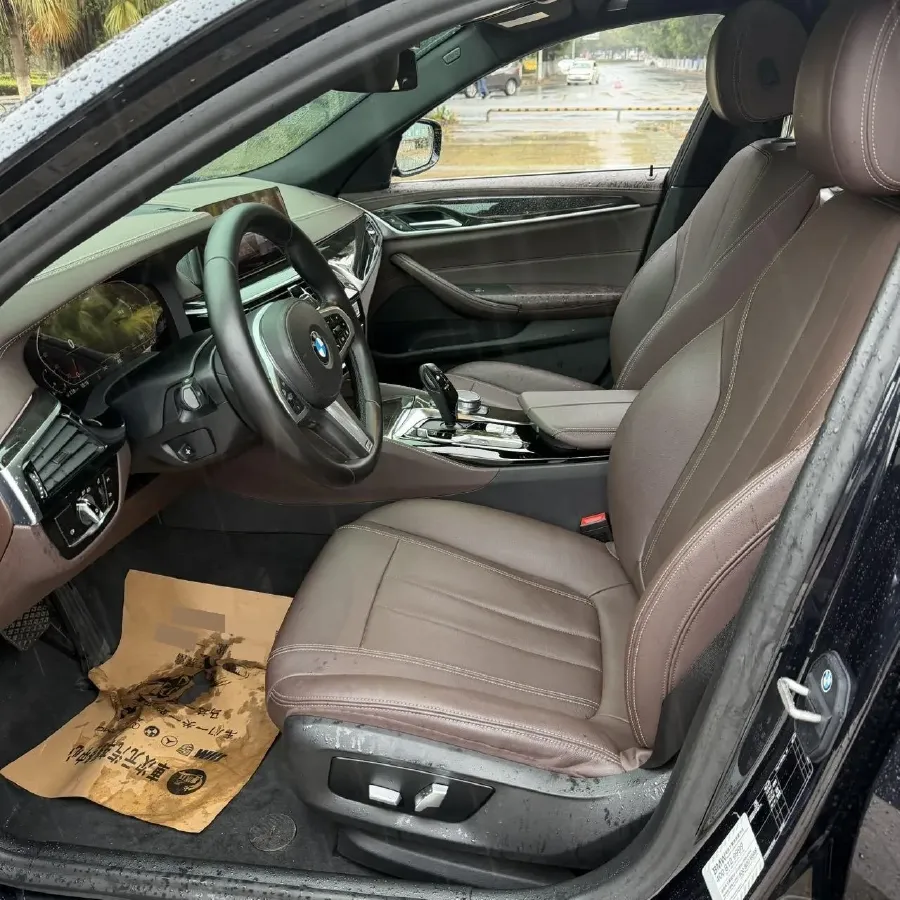 2020 BMW 5 Series 2.0T 184HP L4 8AT,autocango,china used car exporter,china ev exporter,chinese used car exporter,chinese used ev exporter