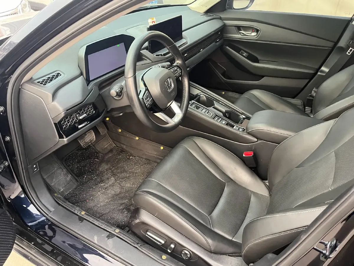 2023 Honda Accord 2.0L 148HP L4 E-CVT PHEV 17.7KWH,autocango,china used car exporter,china ev exporter,chinese used car exporter,chinese used ev exporter