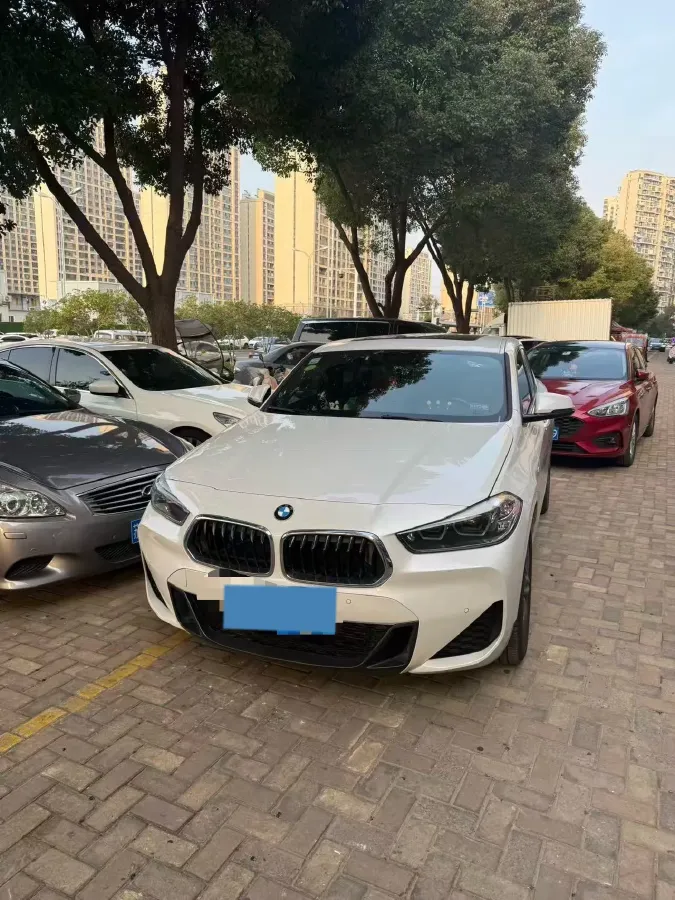 2021 BMW X2 2.0T 192HP L4 7DCT,autocango,china used car exporter,china ev exporter,chinese used car exporter,chinese used ev exporter