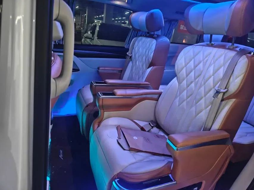 2023 Buick GL8 2.0T 237HP L4 9AT,autocango,china used car exporter,china ev exporter,chinese used car exporter,chinese used ev exporter