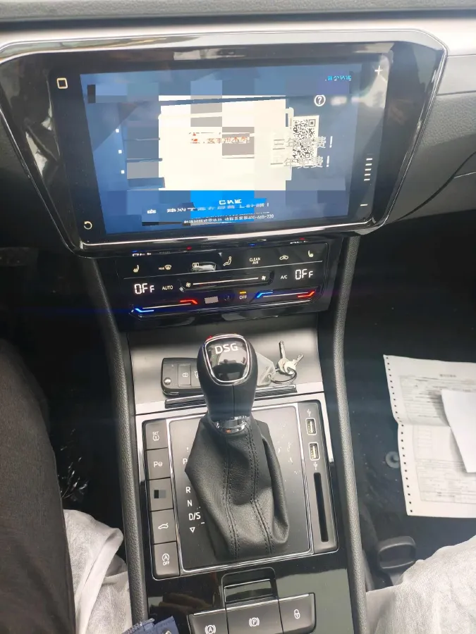 2025 Skoda Superb 1.4T 150HP L4 7DCT,autocango,china used car exporter,china ev exporter,chinese used car exporter,chinese used ev exporter