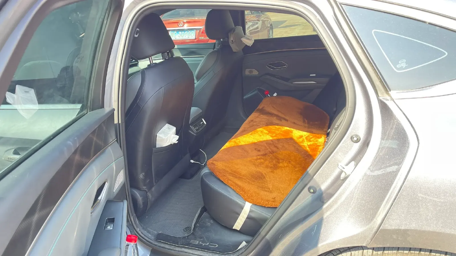 2024 BYD QinL 1.5L 101HP L4 E-CVT PHEV 10.08KWH,autocango,china used car exporter,china ev exporter,chinese used car exporter,chinese used ev exporter