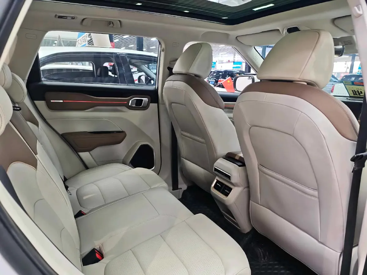 2020 Geely ICON 1.5T 177HP L3 7DCT,autocango,china used car exporter,china ev exporter,chinese used car exporter,chinese used ev exporter