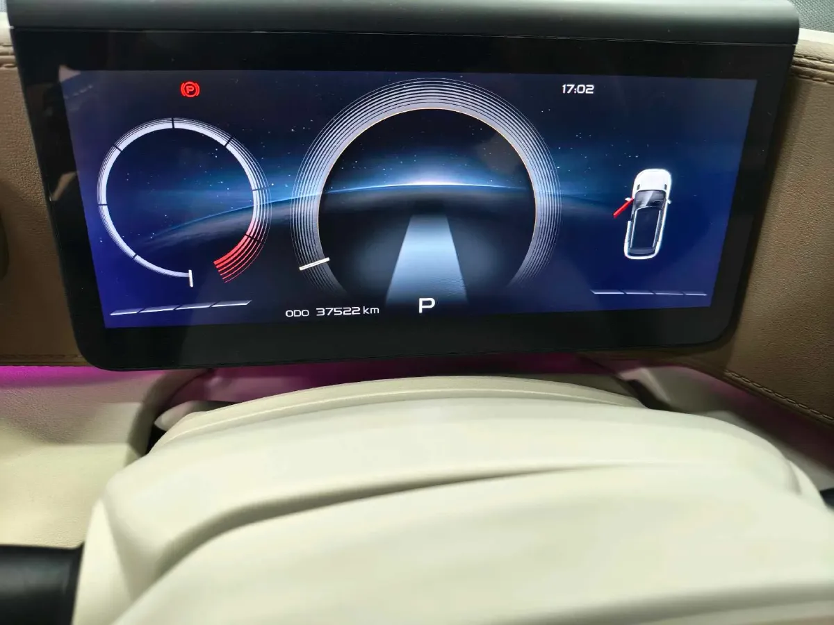 2020 Geely ICON 1.5T 177HP L3 7DCT,autocango,china used car exporter,china ev exporter,chinese used car exporter,chinese used ev exporter