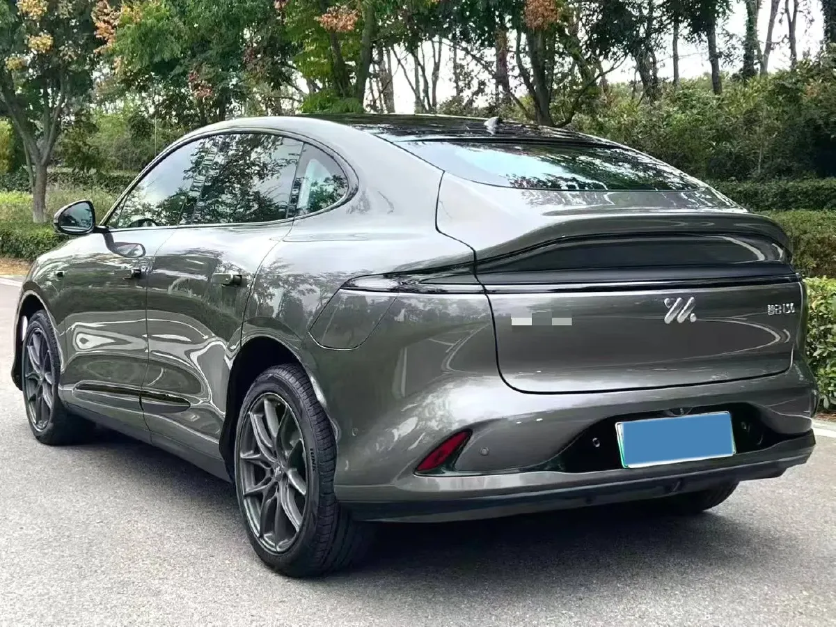 2023 IM LS6 BEV 71KWH,autocango,china used car exporter,china ev exporter,chinese used car exporter,chinese used ev exporter