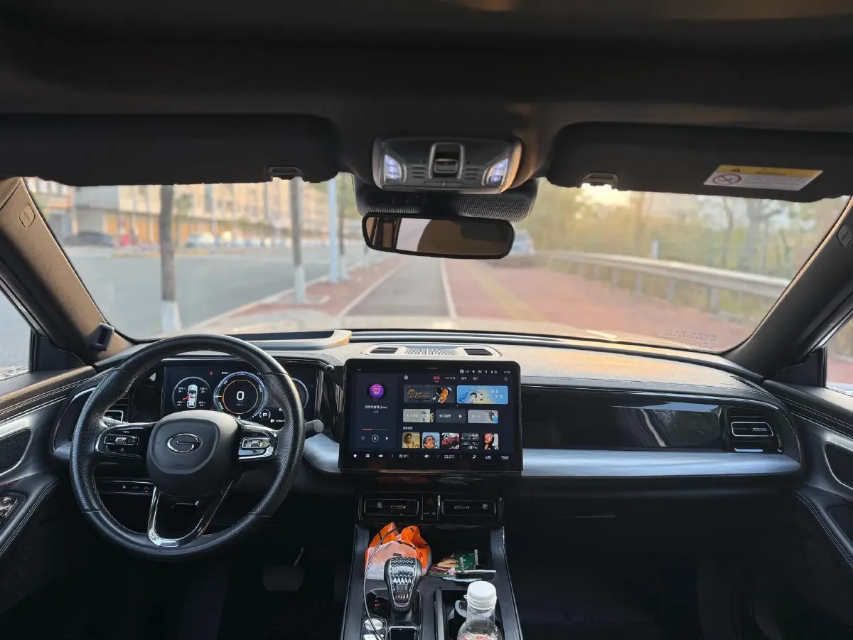 2022 GAC Trumpchi GS8 2.0T 190HP L4 E-CVT Hybrid,autocango,china used car exporter,china ev exporter,chinese used car exporter,chinese used ev exporter